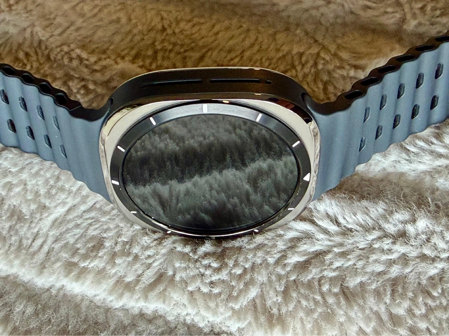 Samsung Galaxy Watch Ultra - photo 2