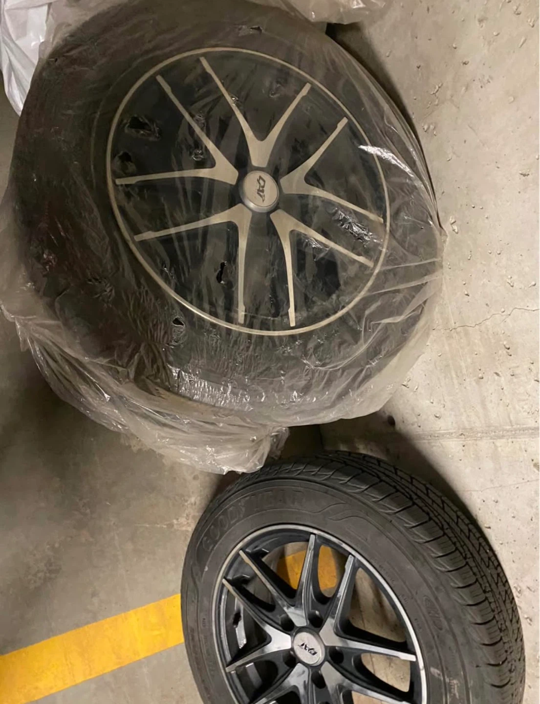 Goodyear Assurance All Season Tires w/ Rims 195/65R15