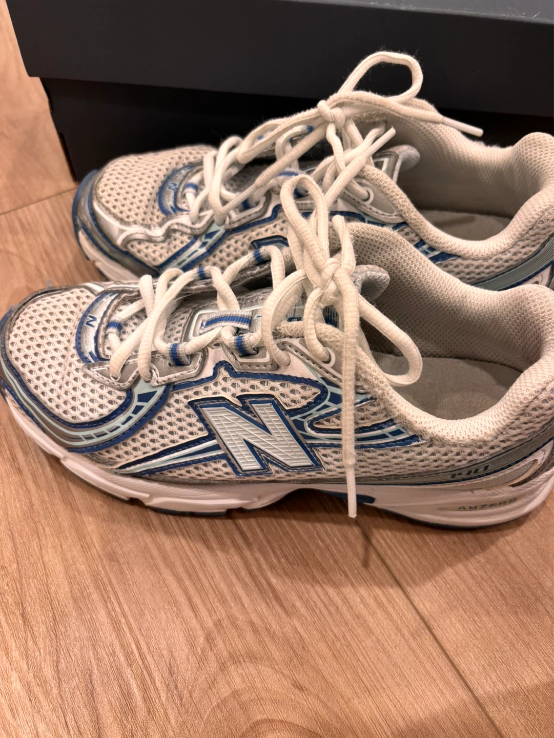 New Balance Kids Running Shoes GR740LB - Size 4 1/2 - photo 3