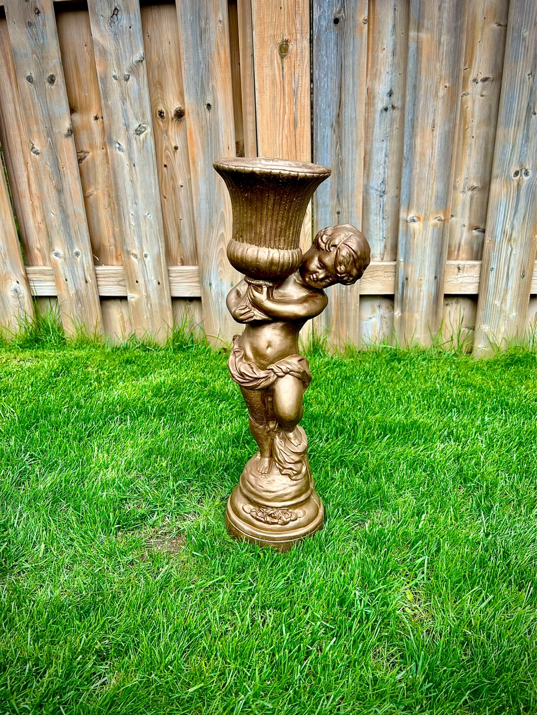 Cherub Urn concrete  statue - photo 2