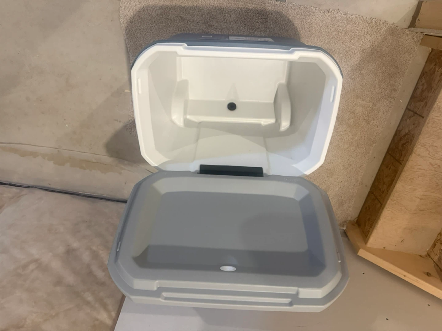 Coleman 50 Qt. Cooler with Wheels - photo 3