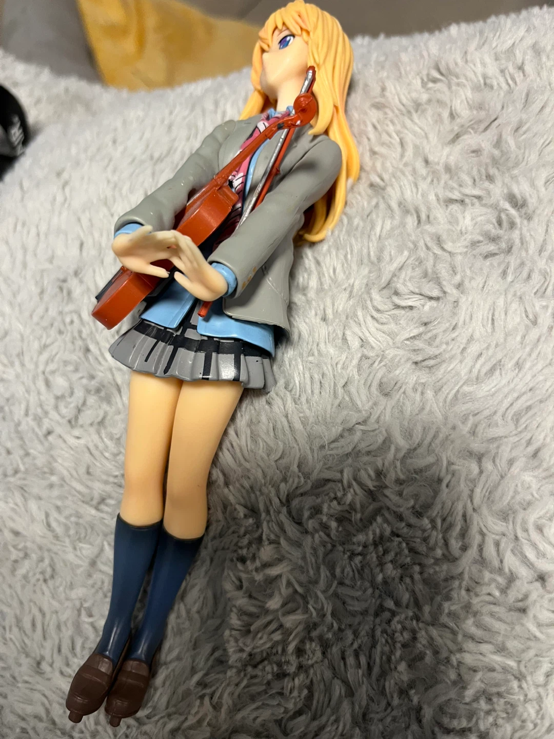 Anime Figure with Violin - photo 2