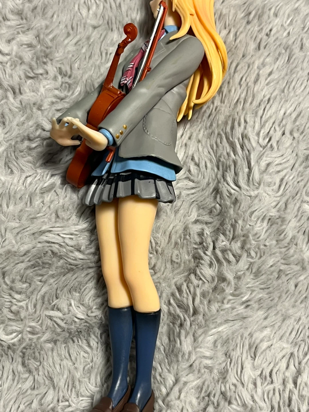 Anime Figure with Violin - photo 4