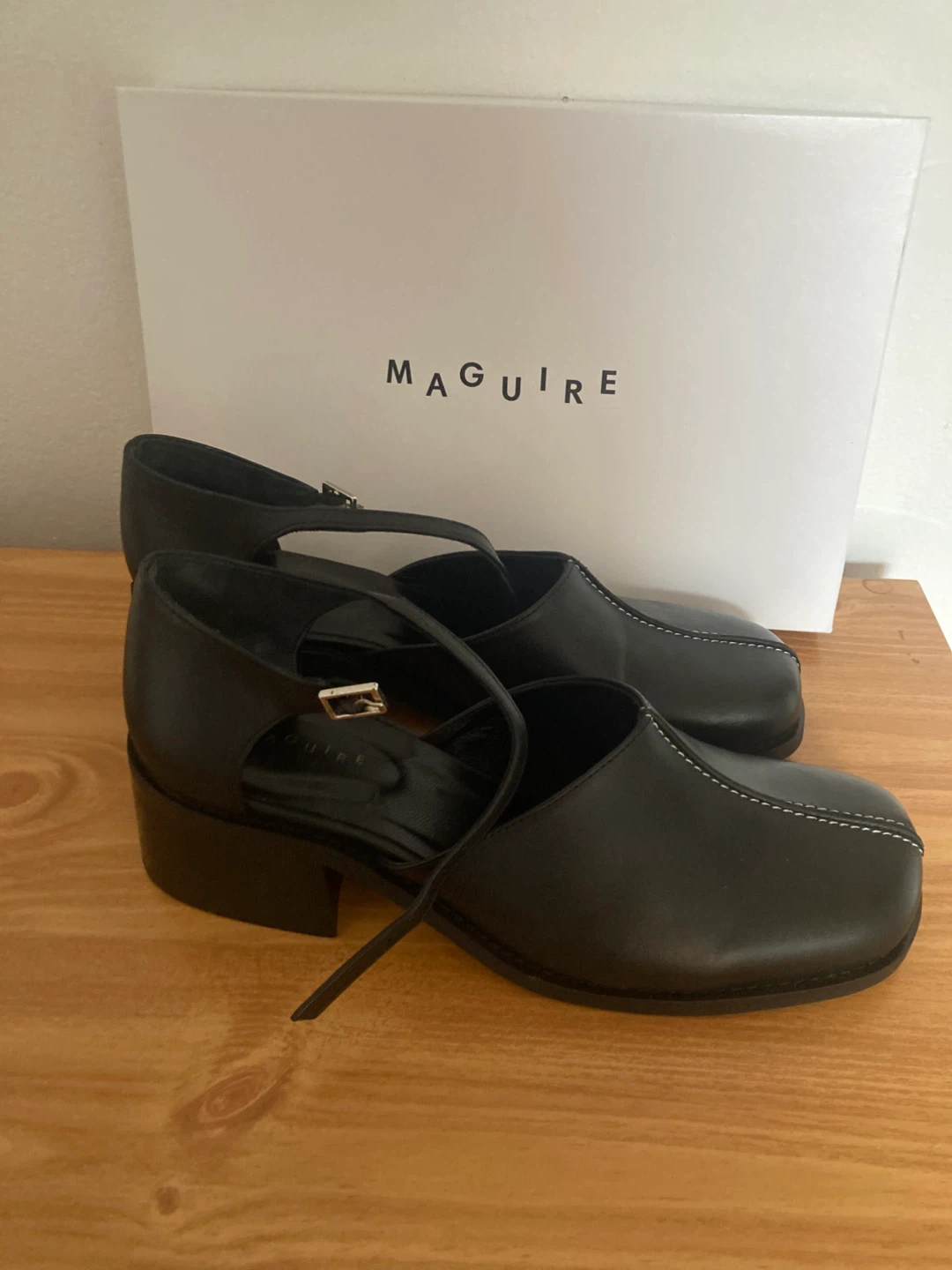 Maguire shoes