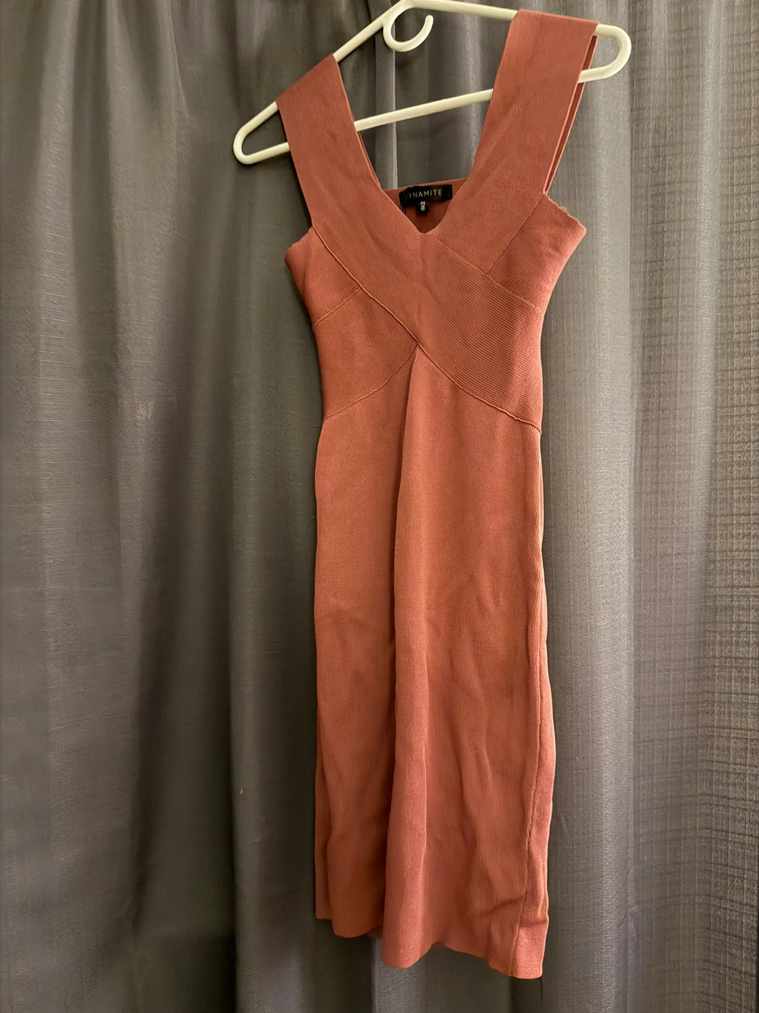 Dynamite Rose Knit Bodycon Dress