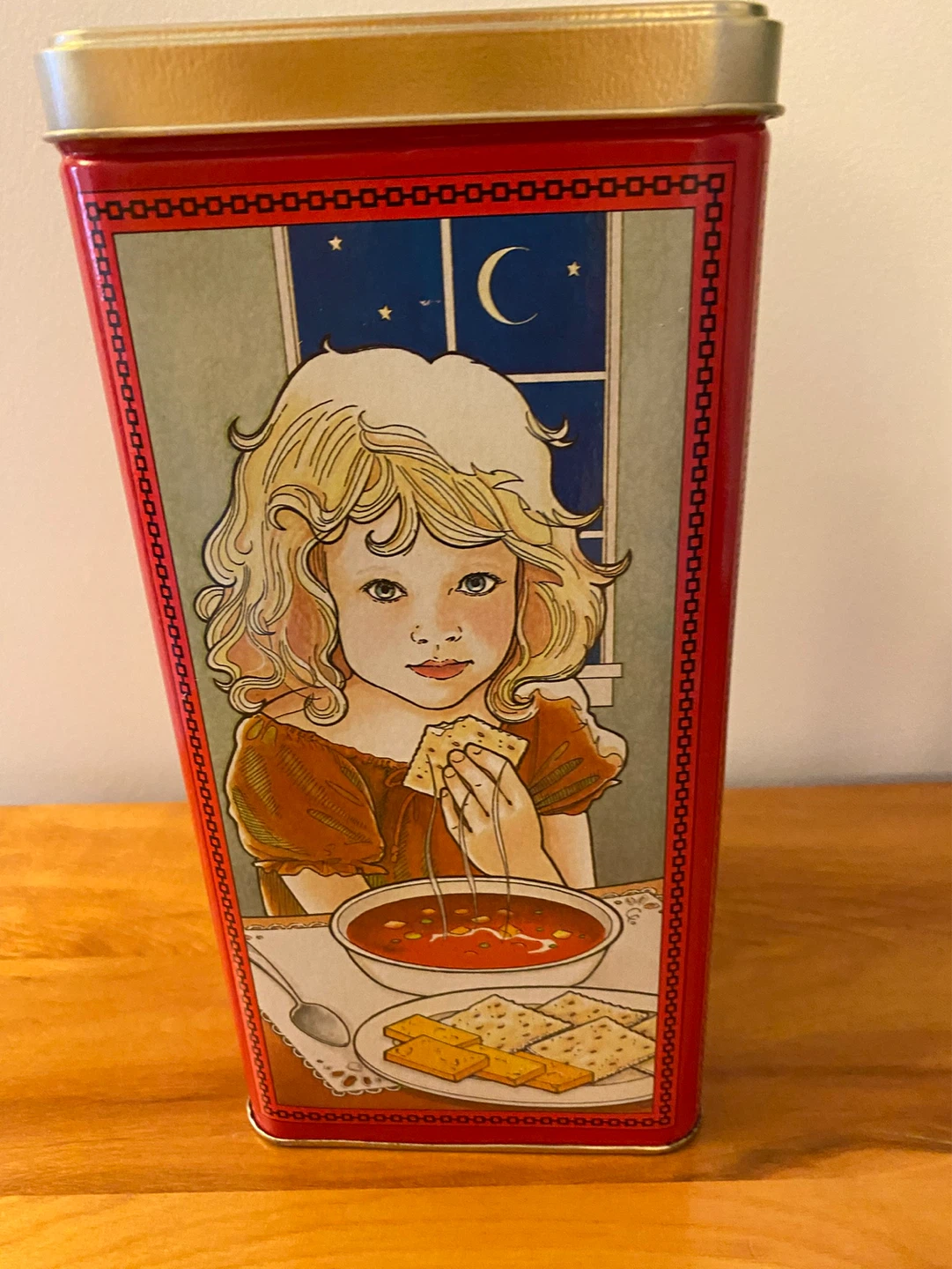 2 Vintage “Christie’s” Tins - photo 5