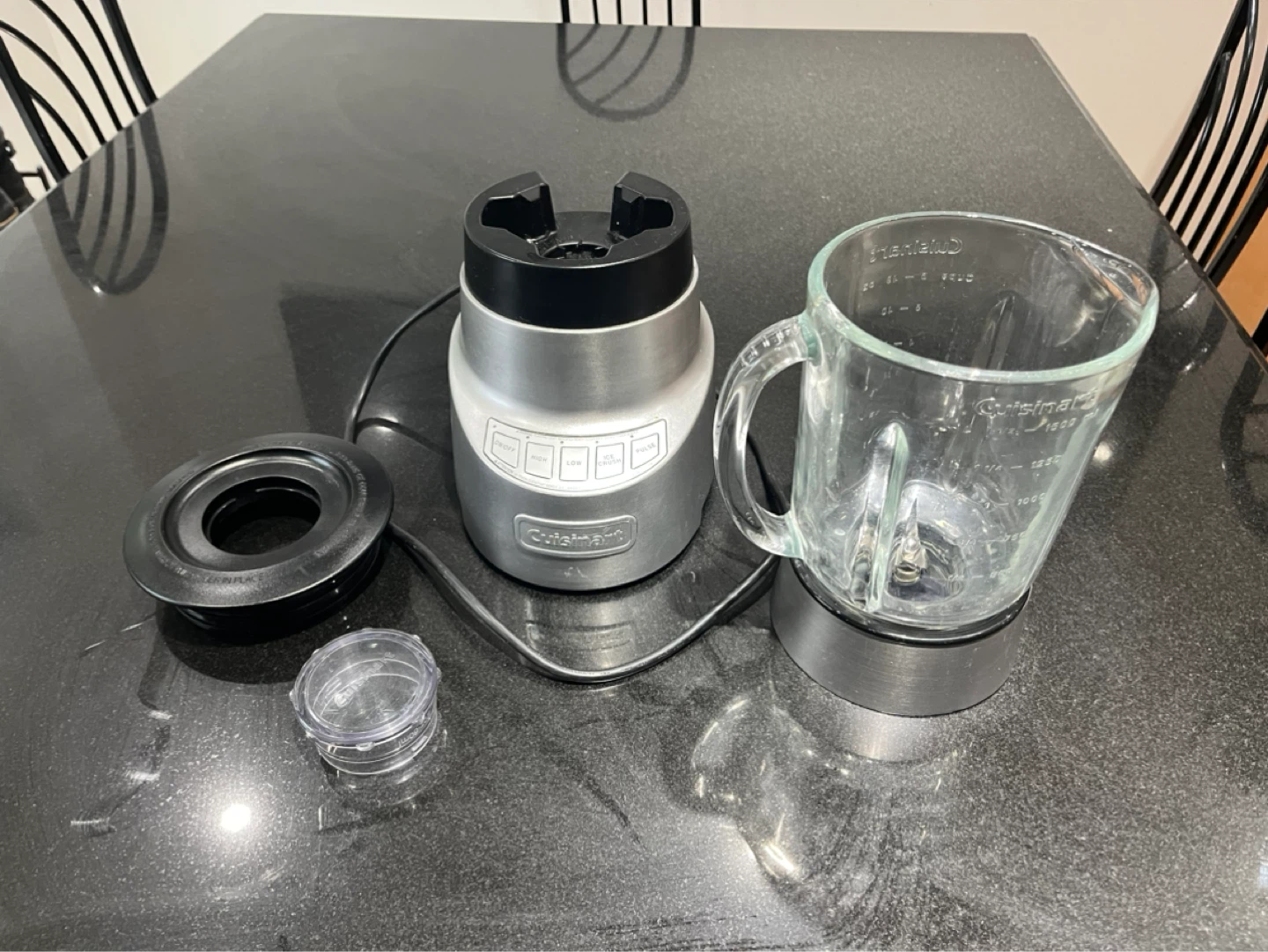 Cuisinart Blender with Glass Jar and Lid - photo 2