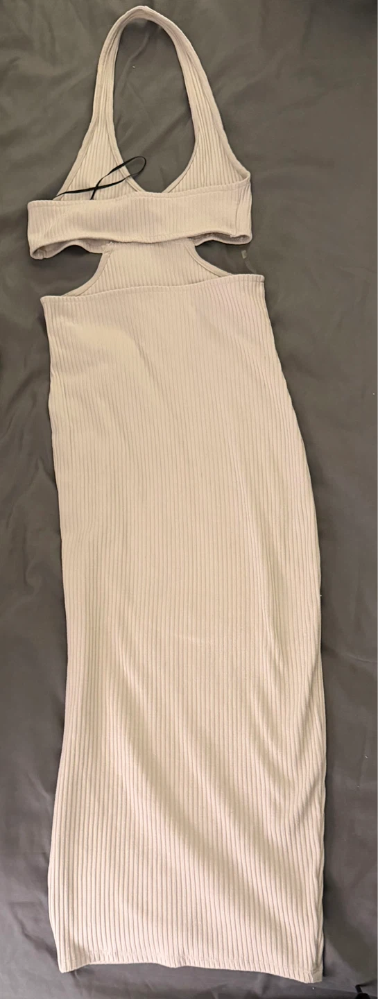 H&M Divided Beige Ribbed Cut-Out Maxi Dress - photo 2