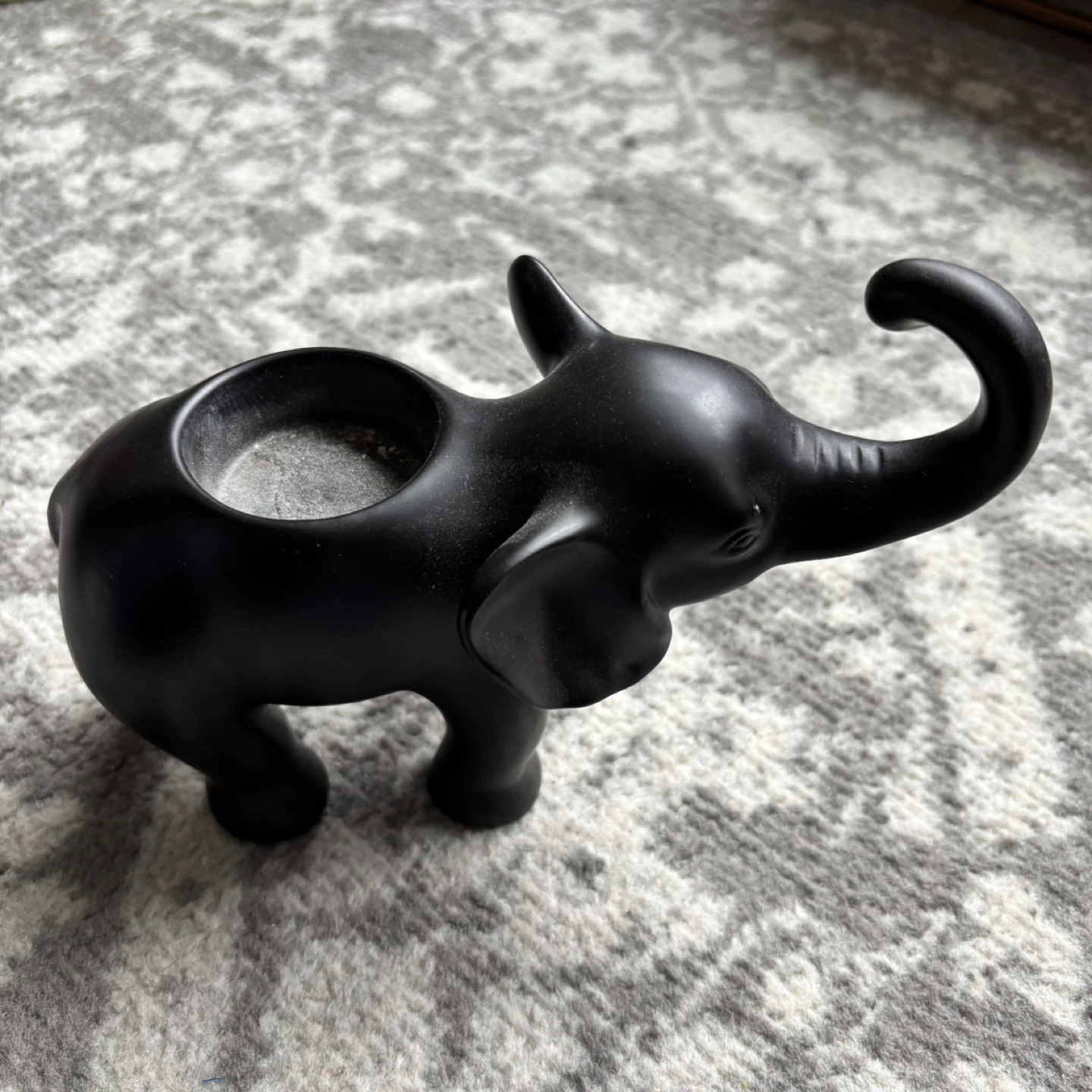 Black Elephant Tealight Holder - photo 2