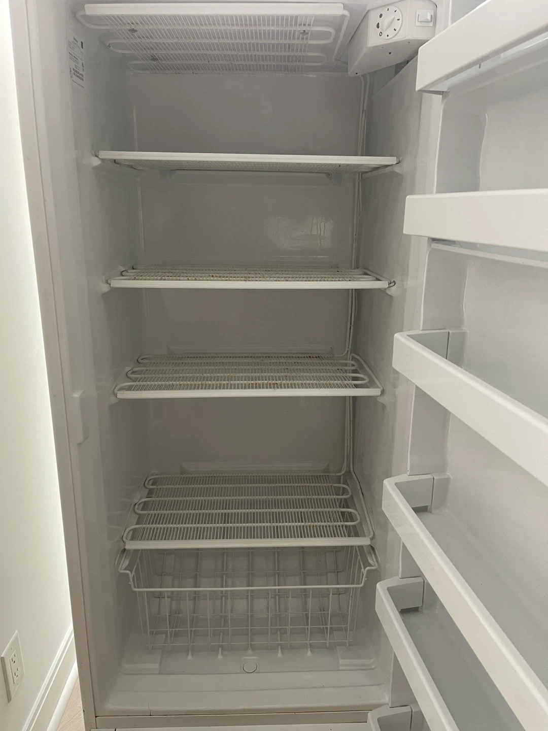 Whirlpool Upright Freezer - photo 3