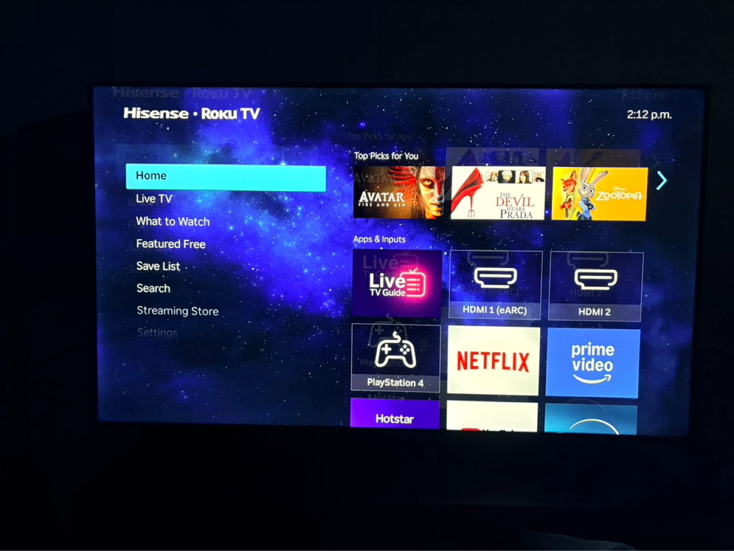 Hisense 58” Roku Tv With black Ikea Table
