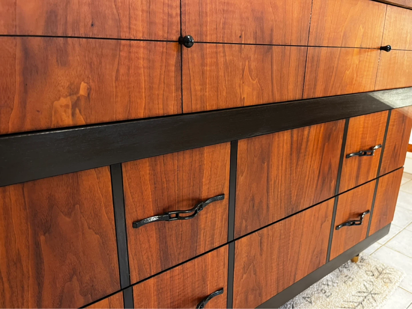 Mid Century Walnut Dresser or Sideboard Inc mirror - photo 5
