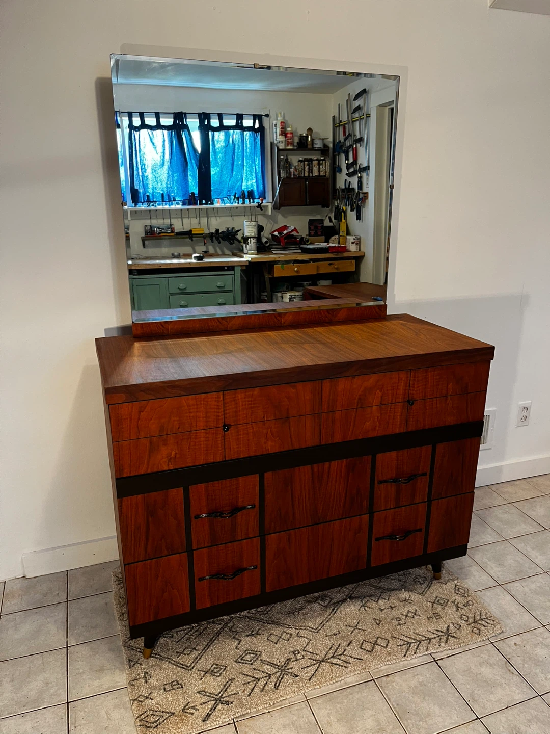 Mid Century Walnut Dresser or Sideboard Inc mirror - photo 3