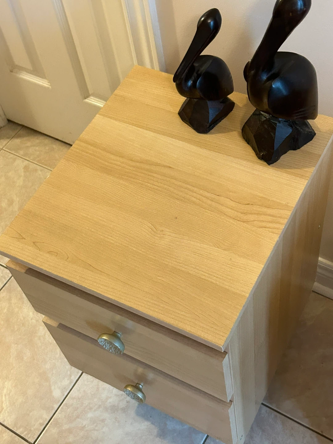 Pair of Oak Finish 2-Drawer Nightstands - photo 3