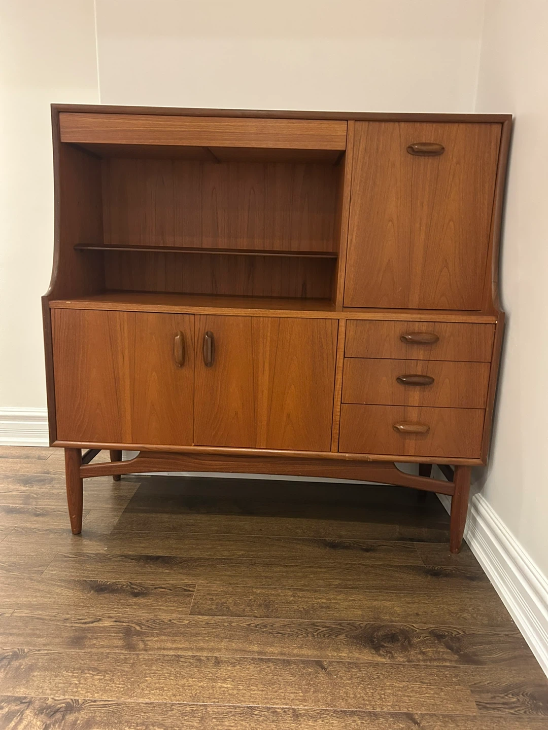 Solid teak dinette/bar - photo 2