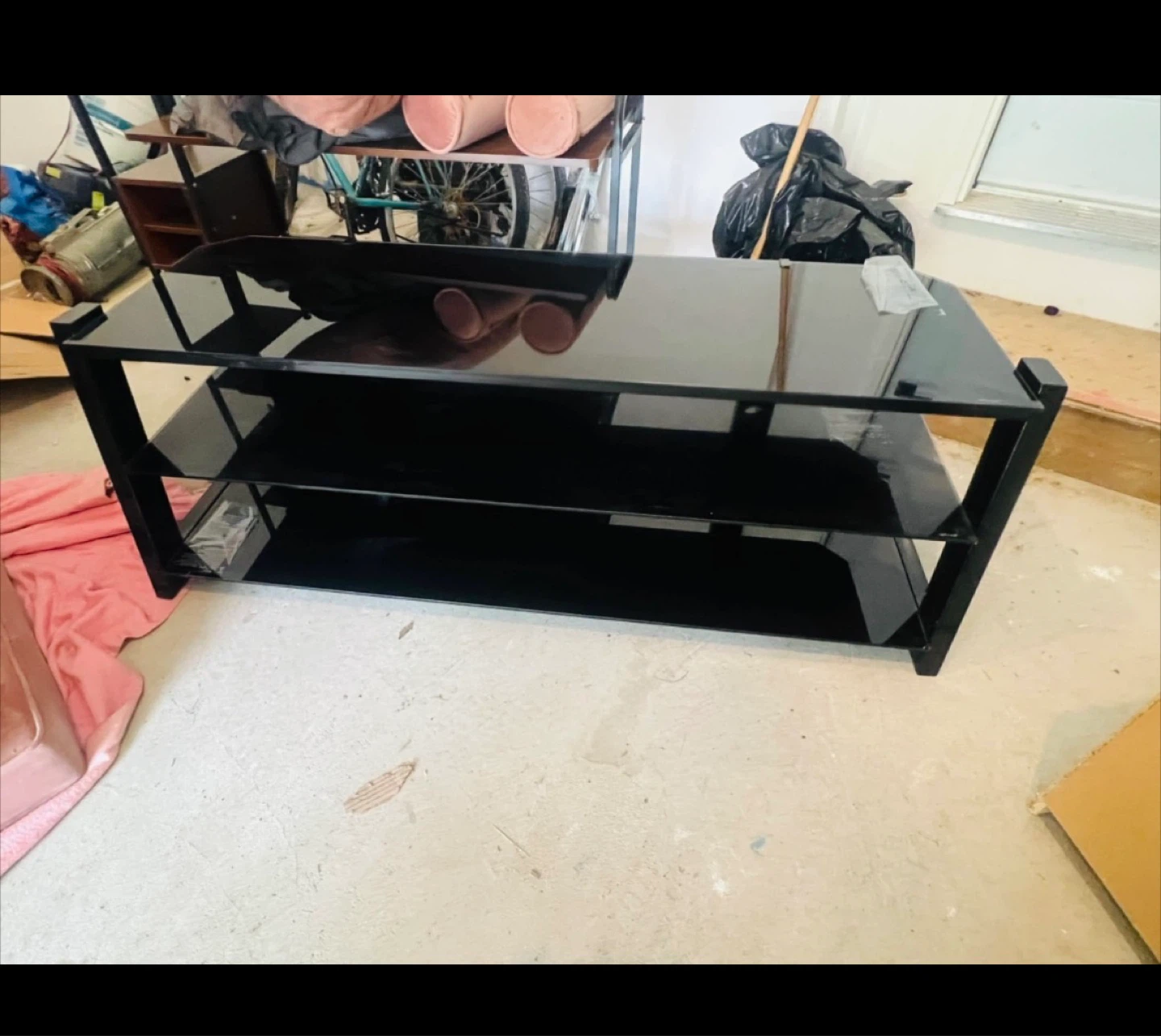 Init TV Stand NT-C1201 Black Glass and Steel - photo 2
