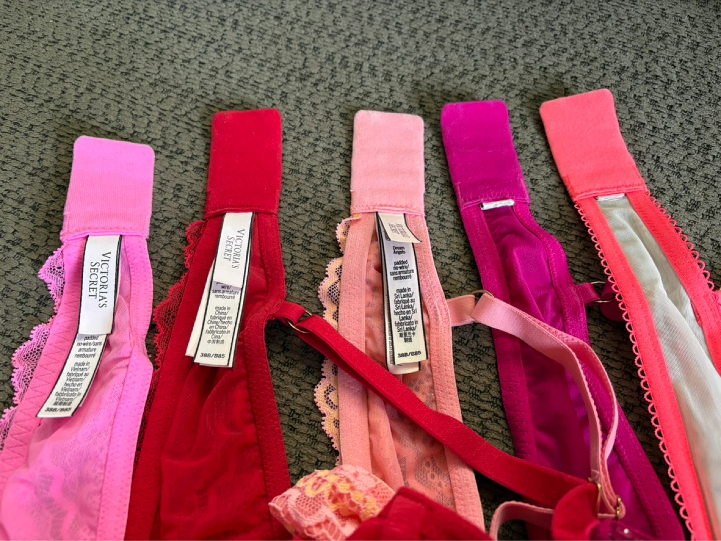 Victoria's Secret Bras - Set of 5 - photo 3