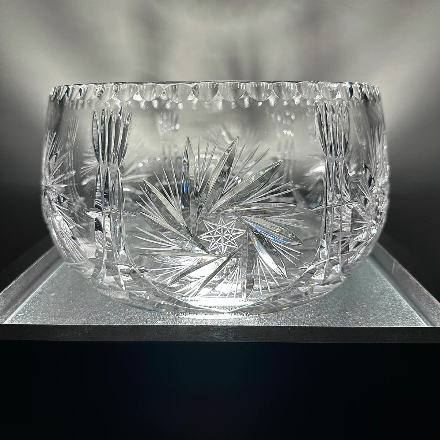 Large vintage Czech crystal fruit bowl - photo 2