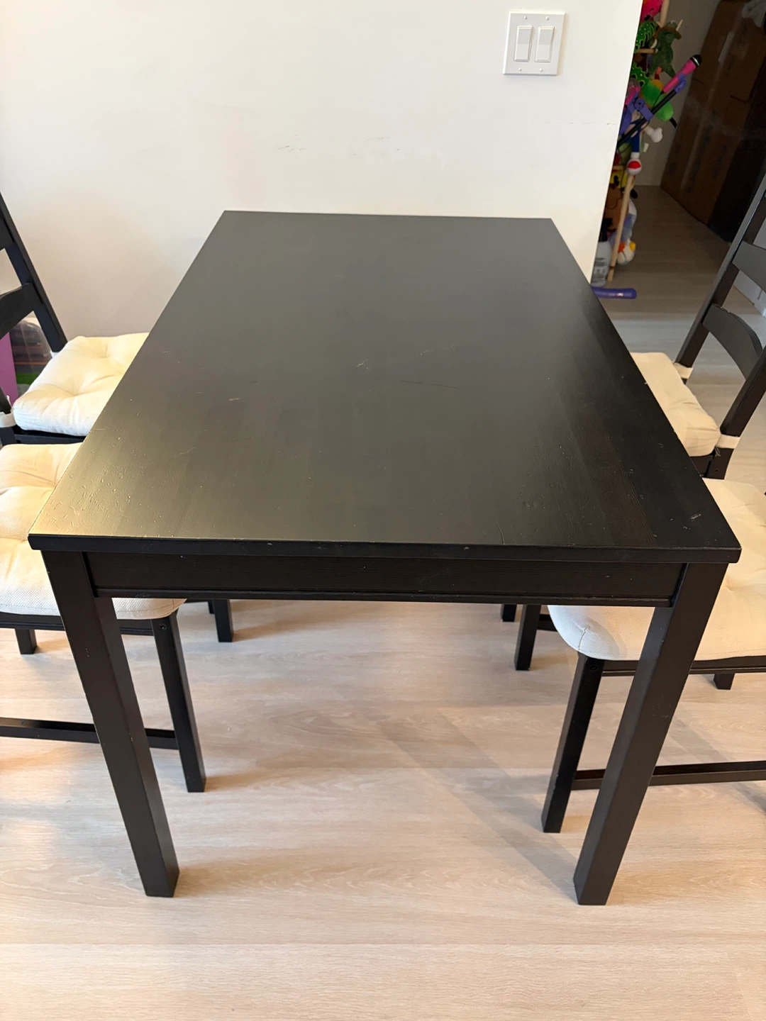 IKEA HÄGERNÄS Table and 4 Chairs with pads - photo 3