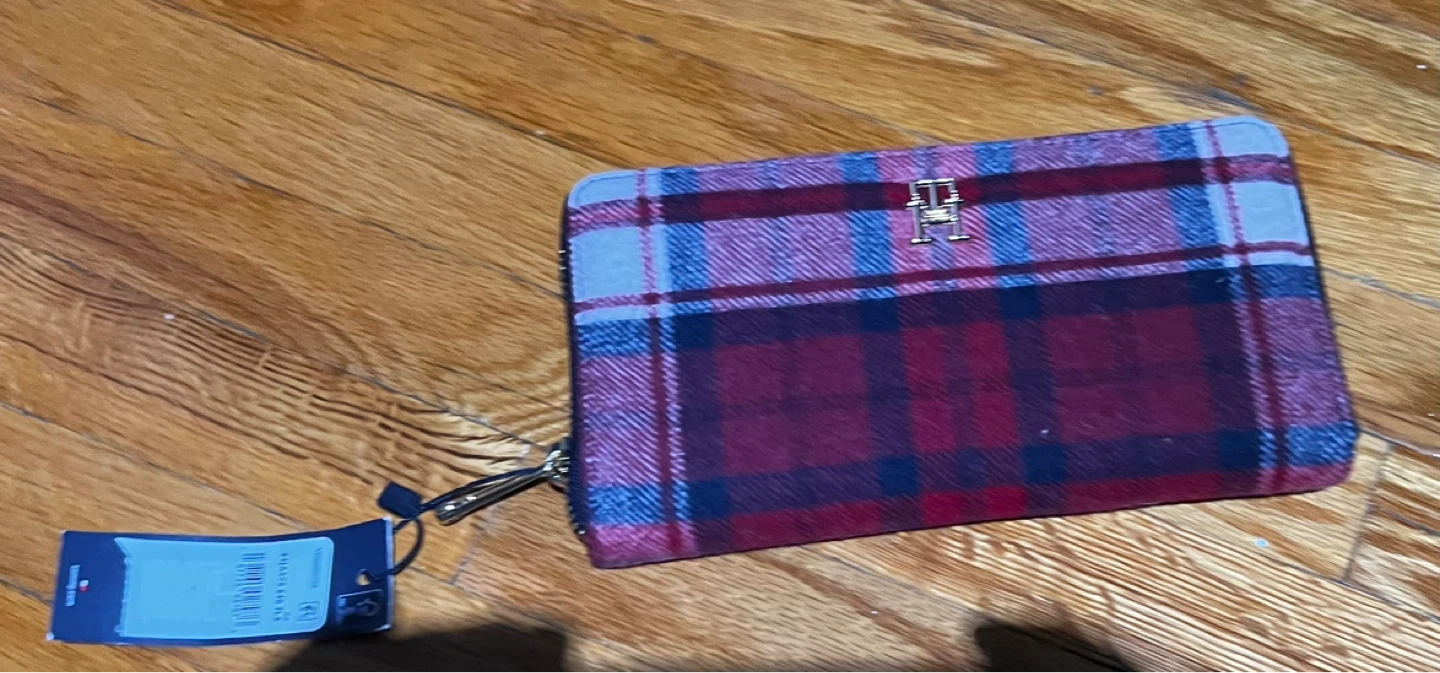 Tommy Hilfiger Plaid Zip Around Wallet - photo 2