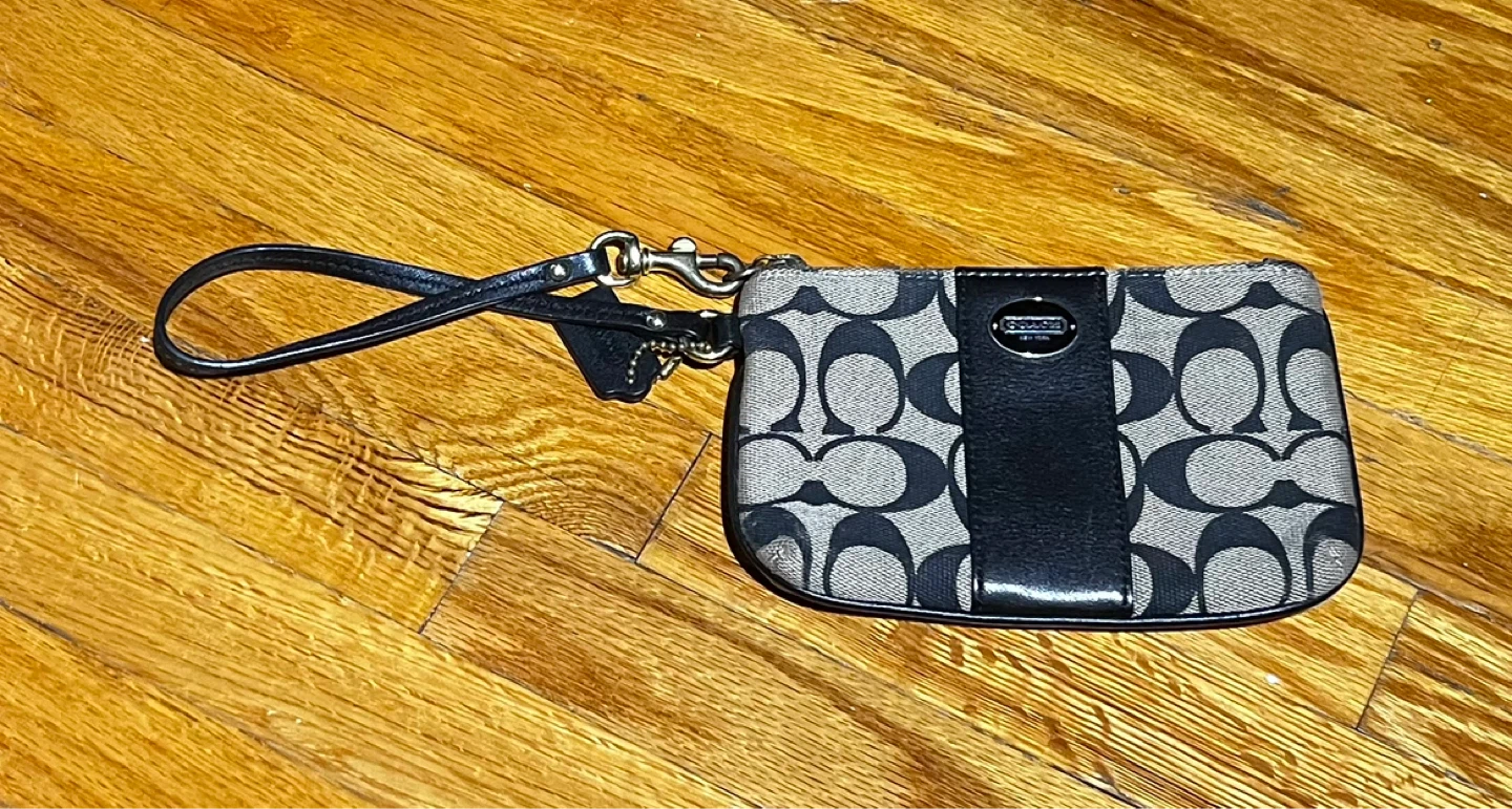 Coach Signature Canvas Wristlet