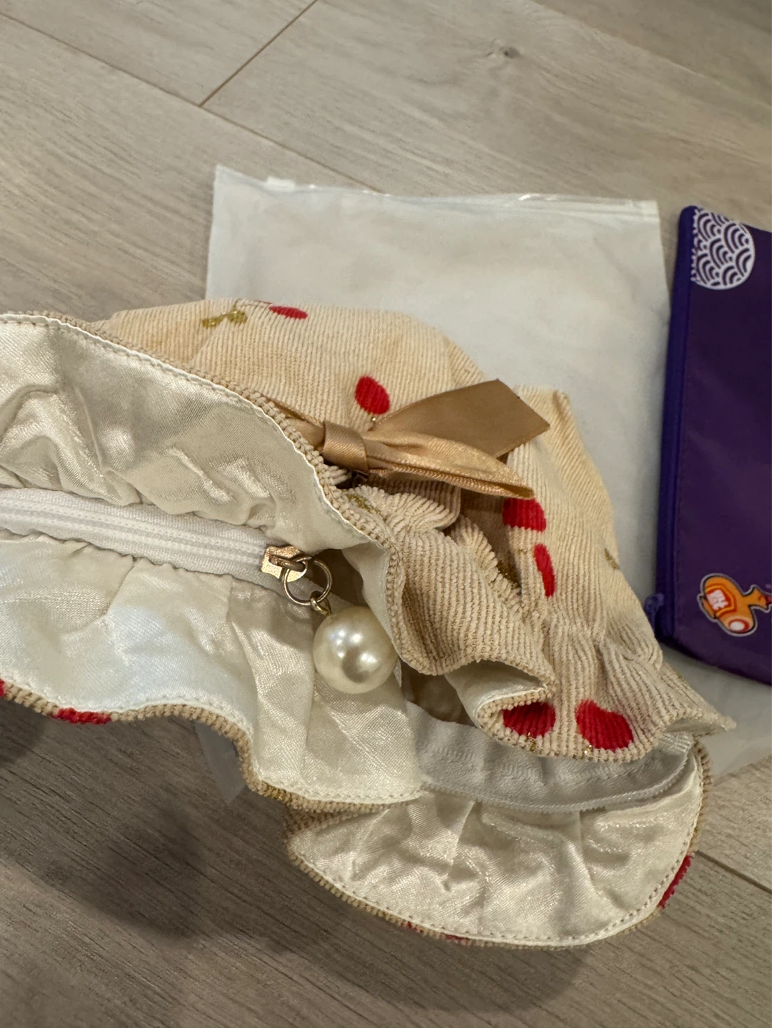 Beige Cherry Print Cosmetic Bag with Pearl Zipper Pull - photo 2
