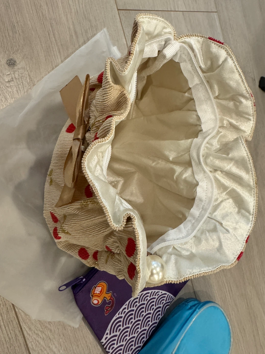 Beige Cherry Print Cosmetic Bag with Pearl Zipper Pull