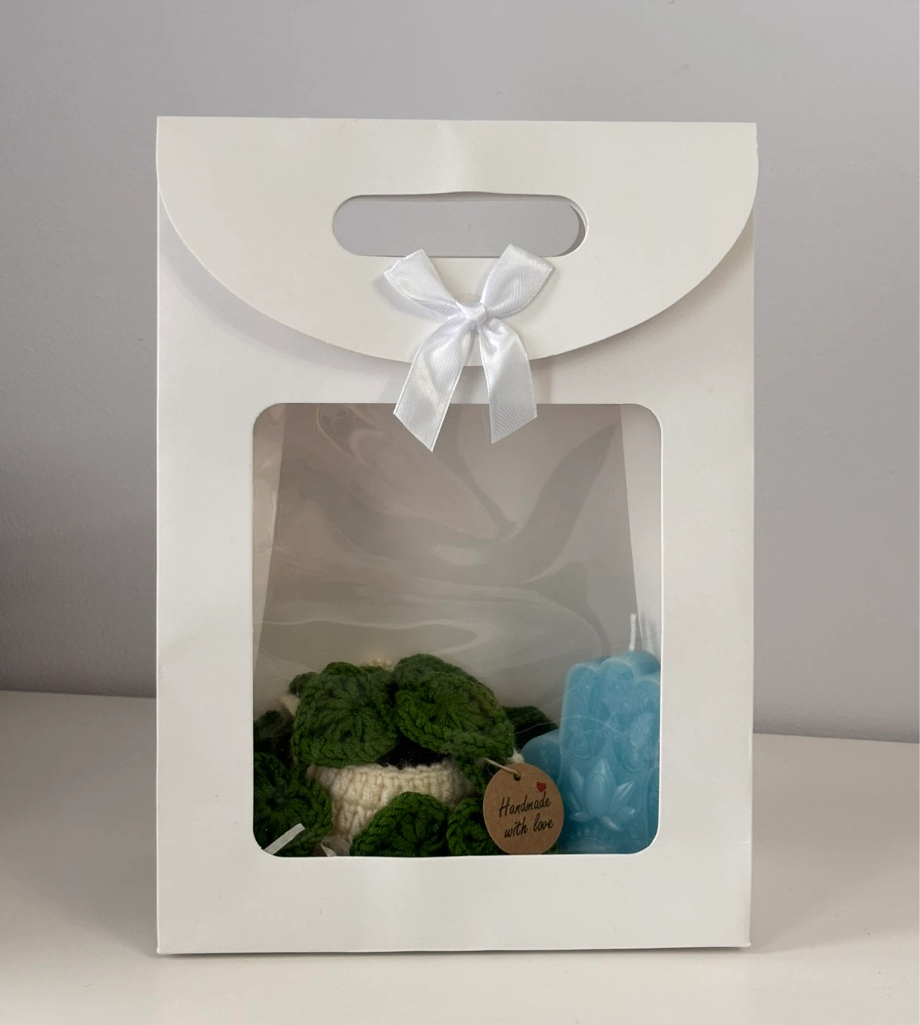 Gift set - Handmade Hanging Crochet Plant & Candle