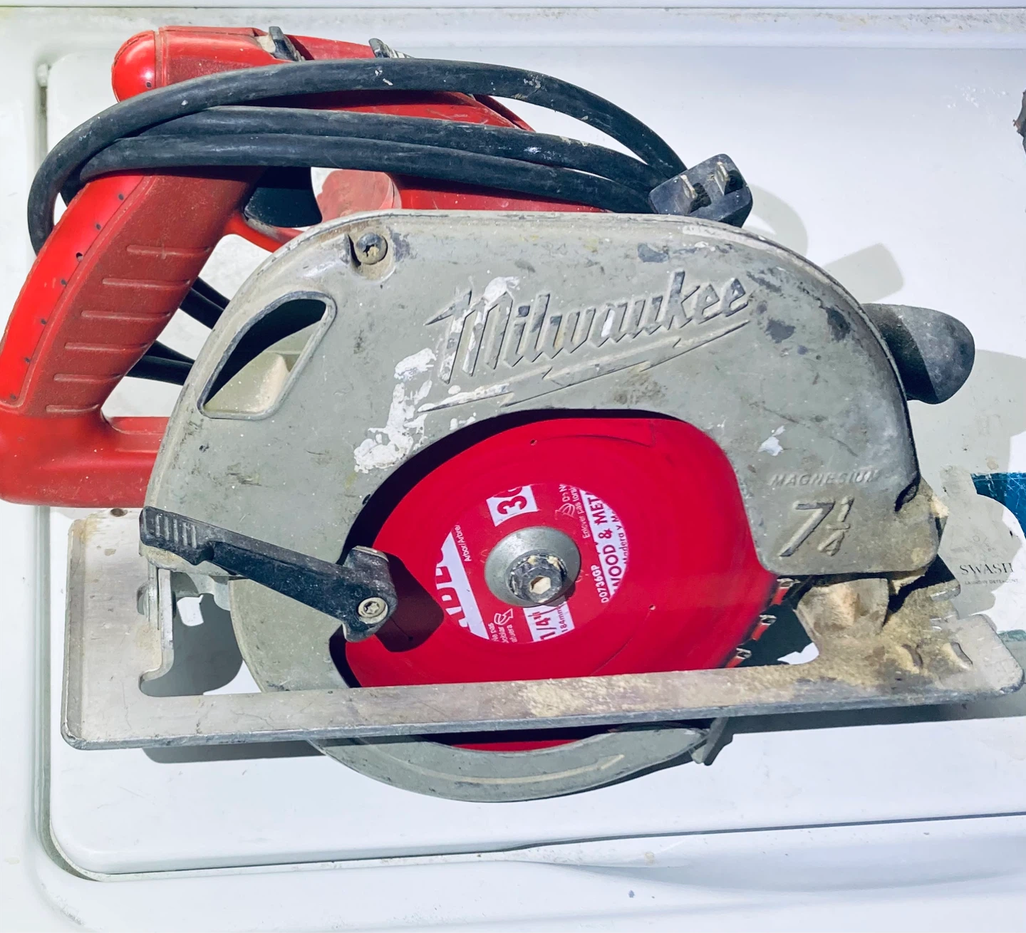 Milwaukee 7 1/4" Circular Saw