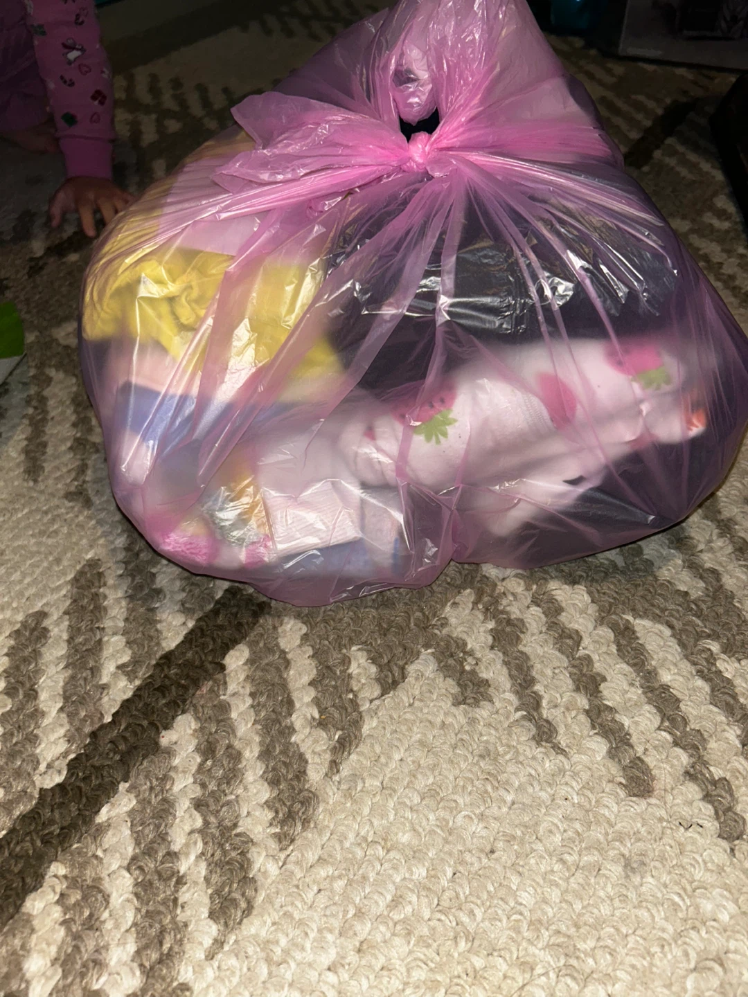 Bag of baby clothes 12-18m 18-24m
