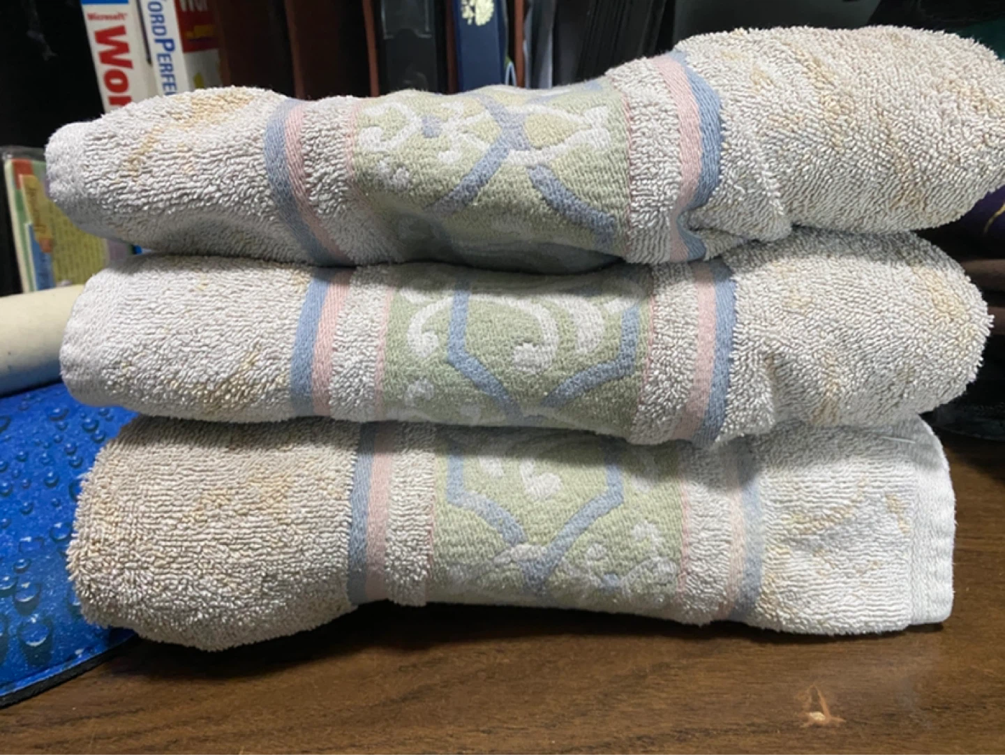 Springmaid 100% Cotton Towel 3 towels