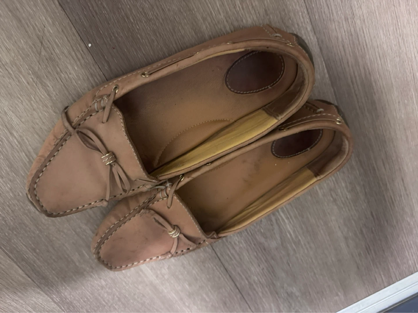 Clarks Women's Brown Leather Loafer Shoes Size 8.5