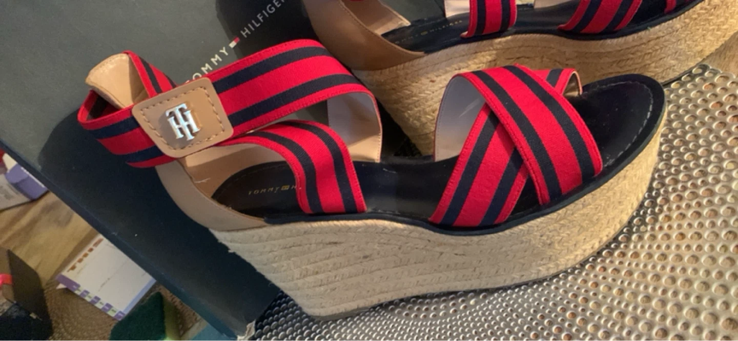 Tommy Hilfiger sandals - photo 2
