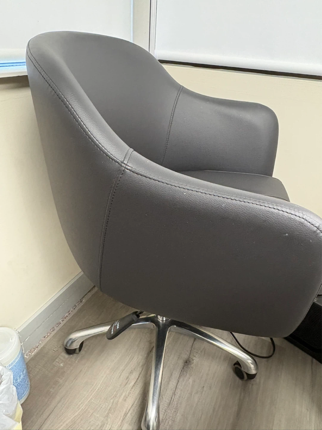Office Chair / Client Chair – Good Condition