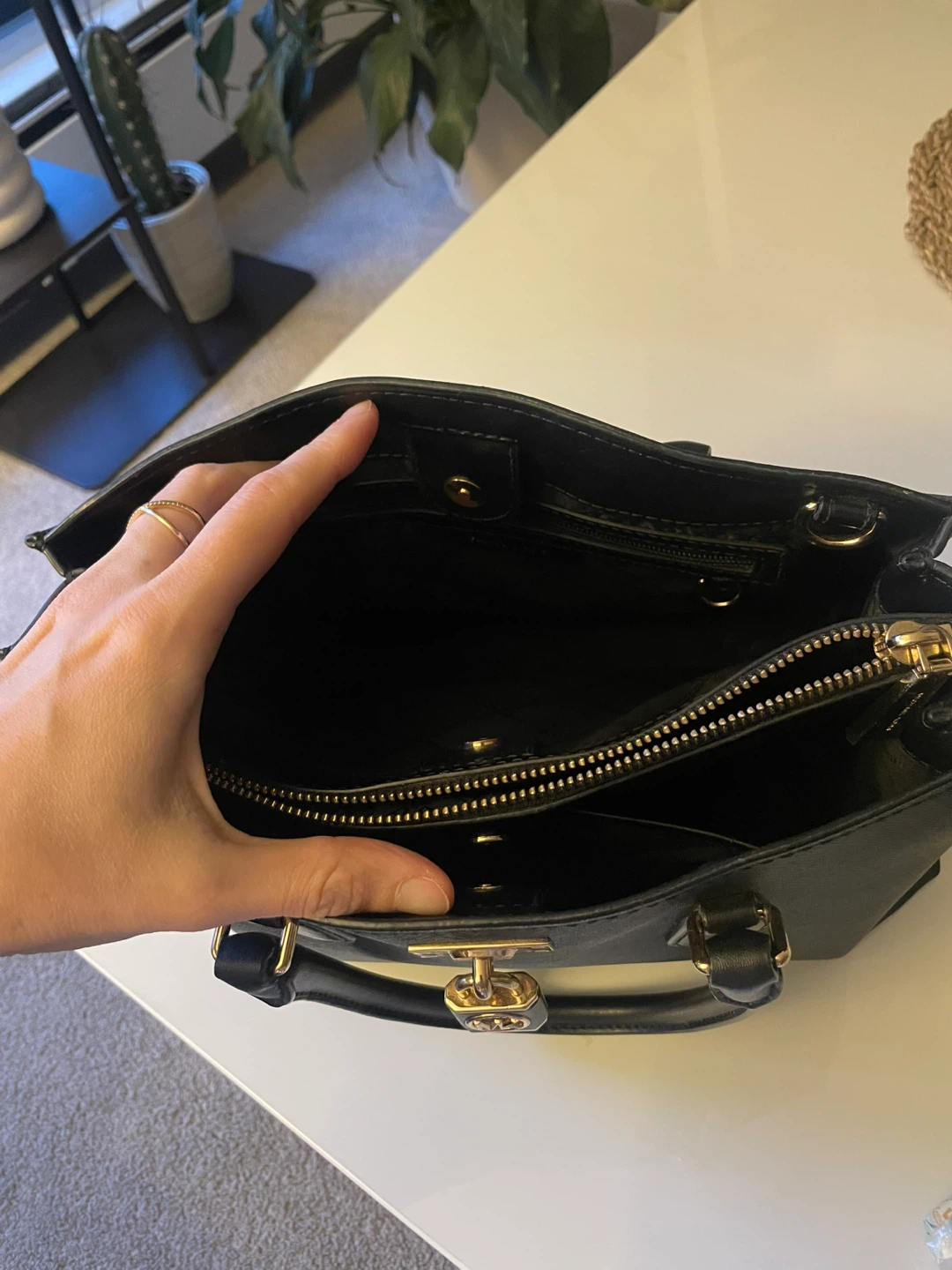 Michael Kors Black Leather Satchel Handbag - photo 2