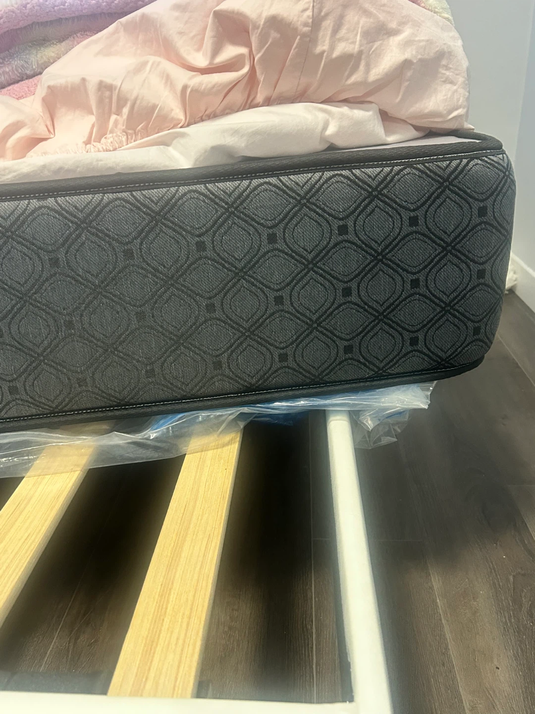 White Faux Leather Headboard Double Bed Frame & Mattress - photo 4