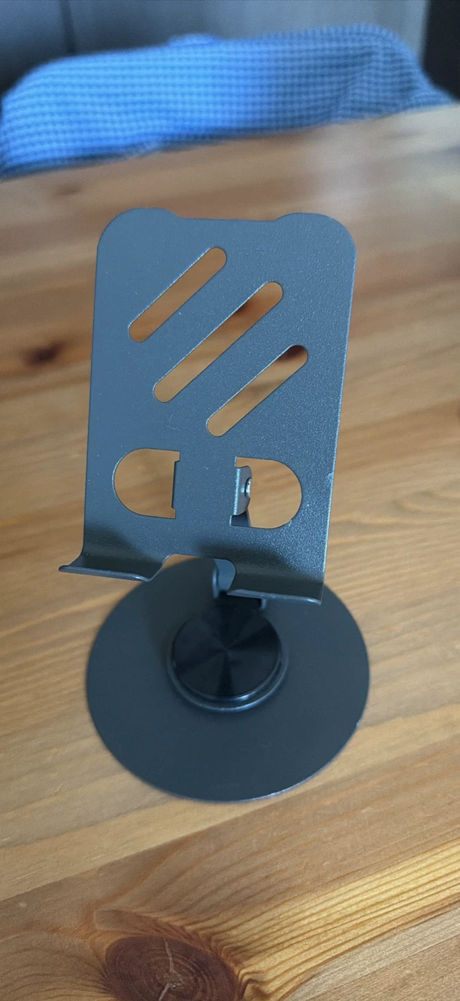 Adjustable Metal Phone Stand