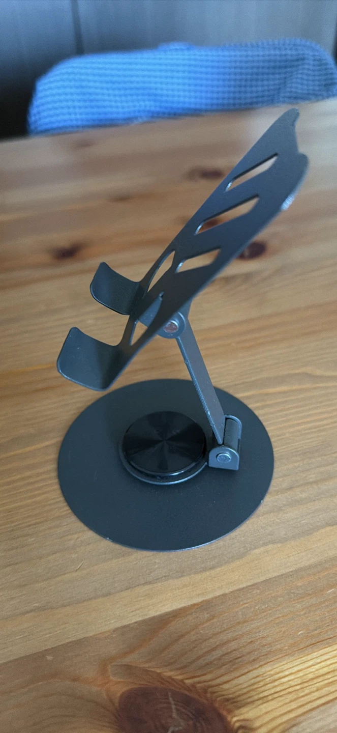 Adjustable Metal Phone Stand - photo 2
