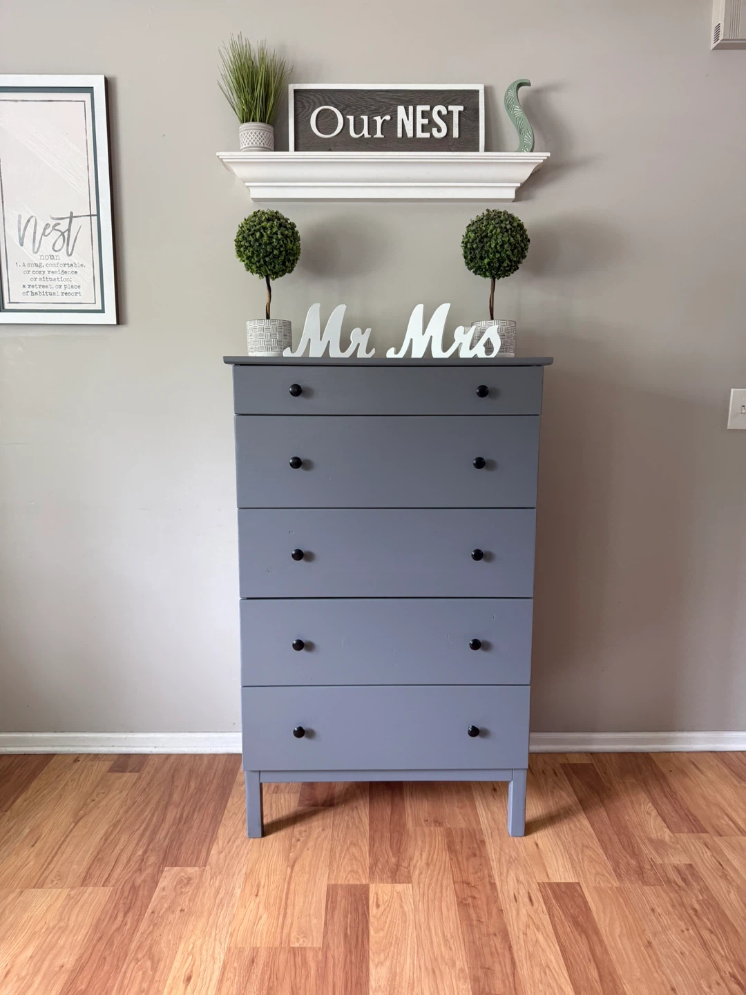 ✨🩶Beautiful solid chest of drawers🩶✨
