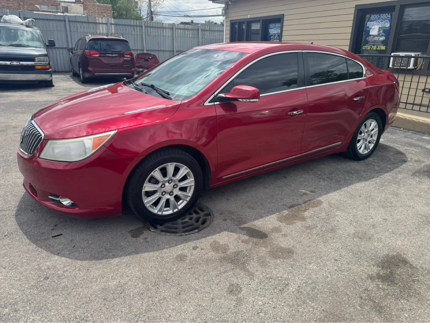 2014 Buick LaCrosse Red Sedan - photo 5