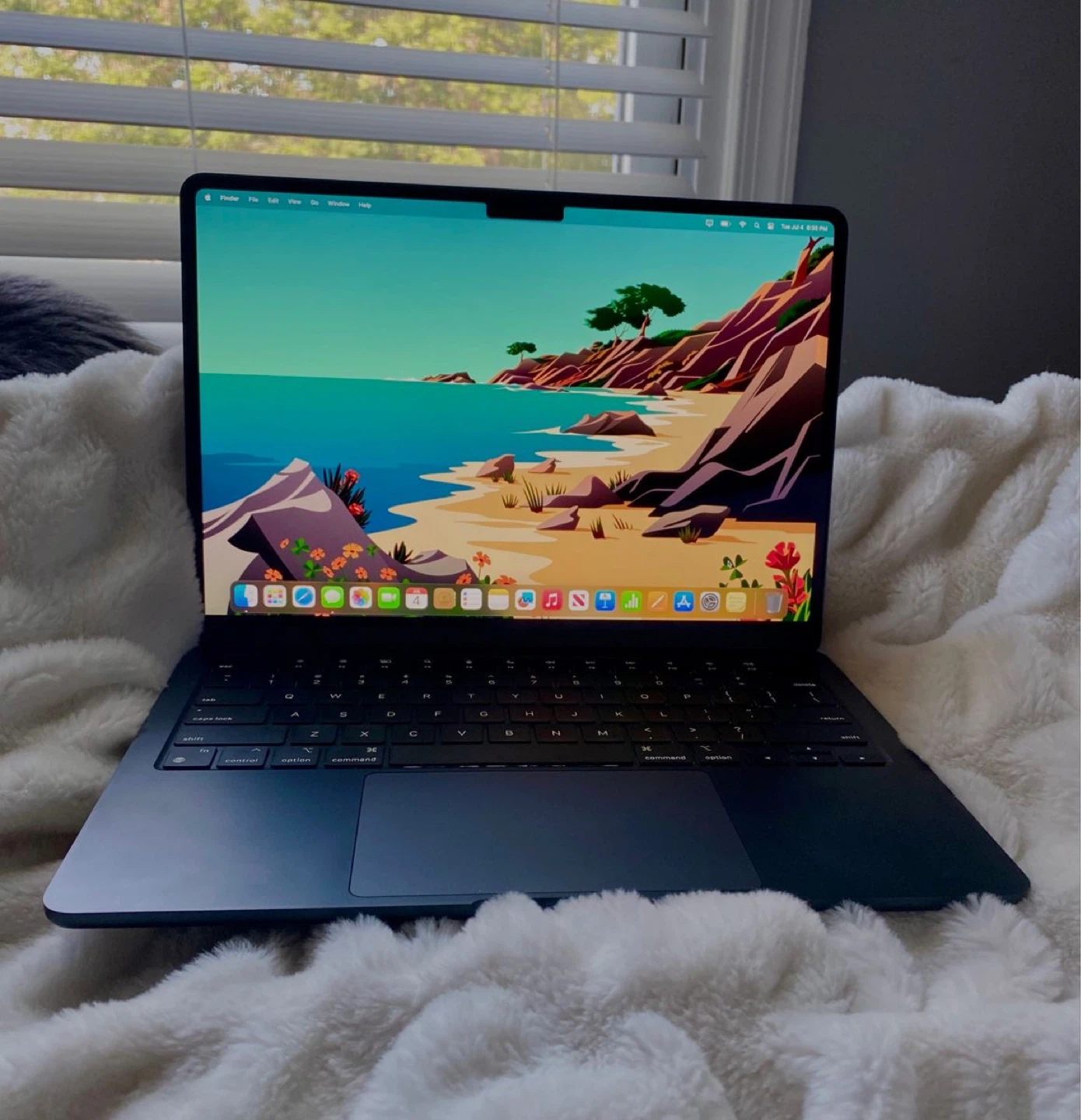 *NEED GONE ASAP* Apple MacBook Air M2 2022