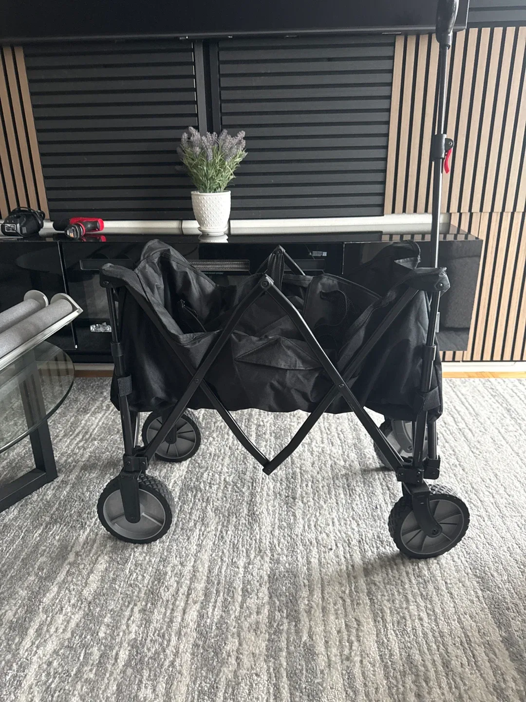 Black Folding Outdoor Wagon
