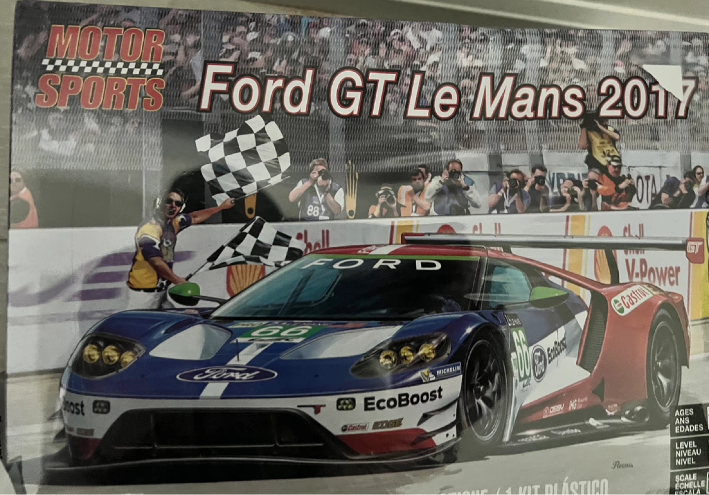 3 items Ford GT Lemans and decals