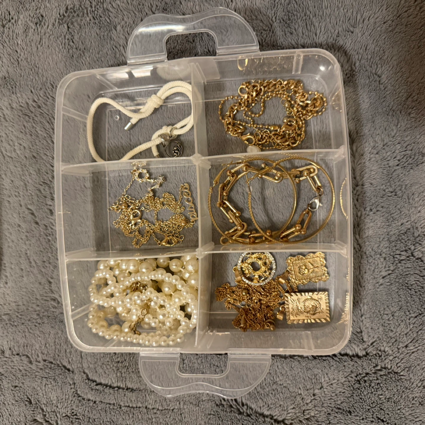 Mystery Jewelry Case - photo 5