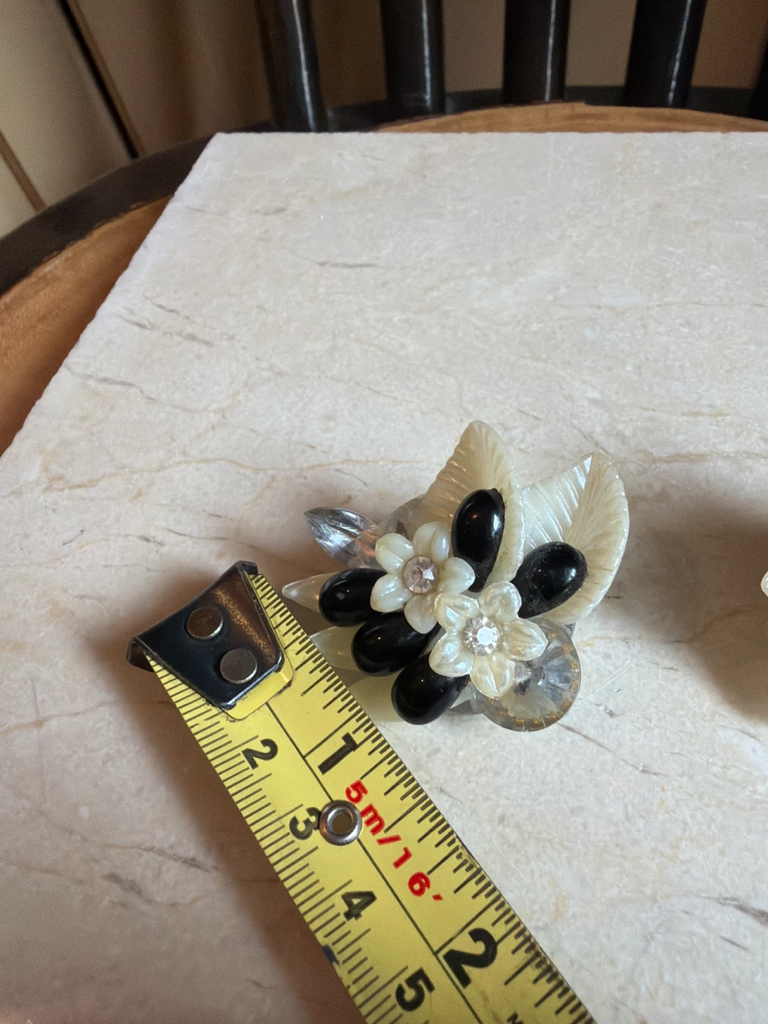 Vintage Clip-on Earrings - photo 5