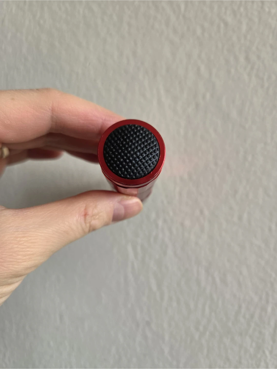 Red LED Flashlight - photo 2