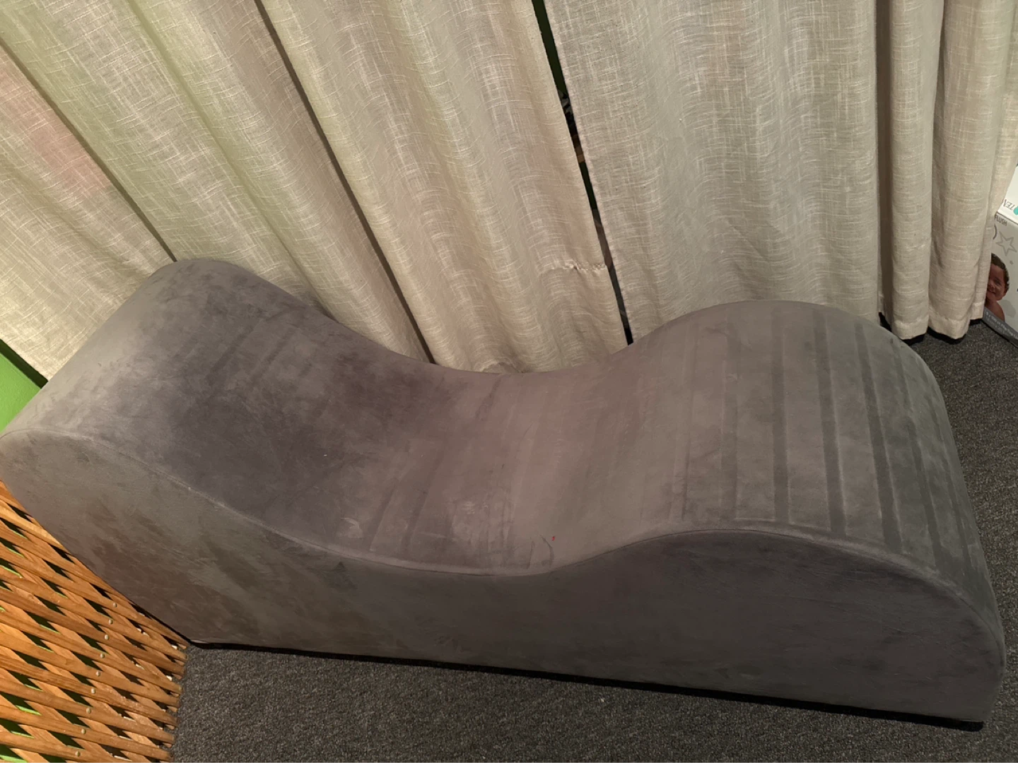 Grey S-Shaped Lounge Chair
