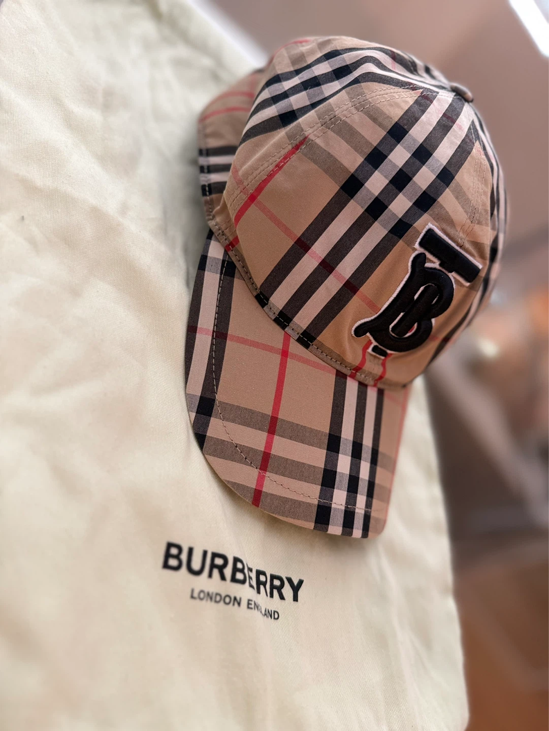 Burberry Baseball Cap - photo 4