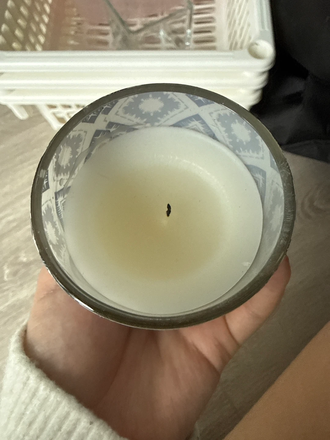 White Amber Scented Candle - photo 3