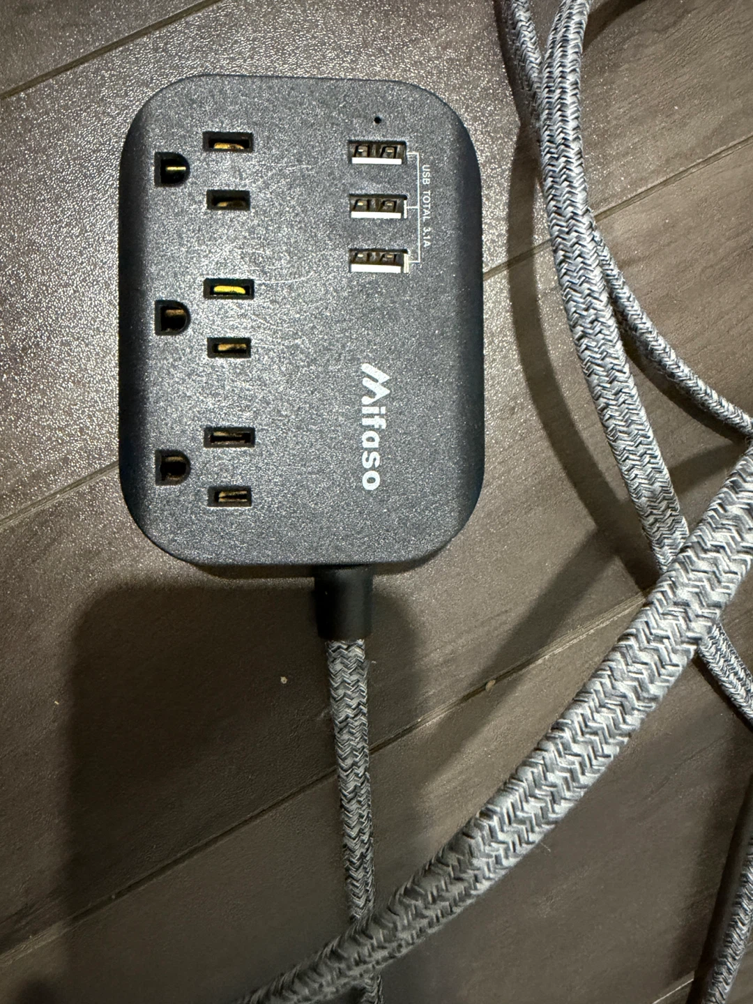 Mifaso Power Strip with 3 USB Ports n 9 feet long braided cord